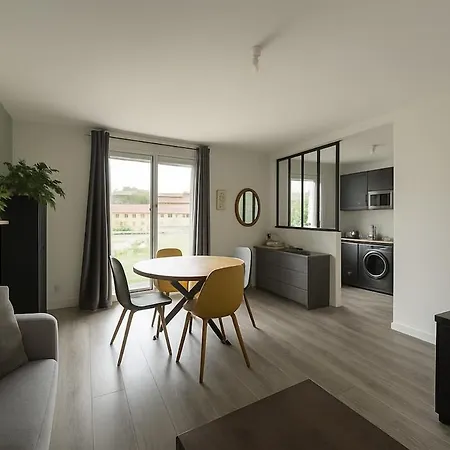 アパート Elegance Du *